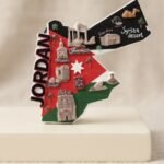مغناطيس ثلاجة تذكاري ثلاثي الأبعاد على شكل خريطة علم الأردن مع أبرز معالم السياحة 12 قطعة