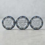 مغناطيس ثلاجة دائرية بتصميم إسلامي مزين بسور المعوذات والإخلاص (الدزينه ١٢حبه)